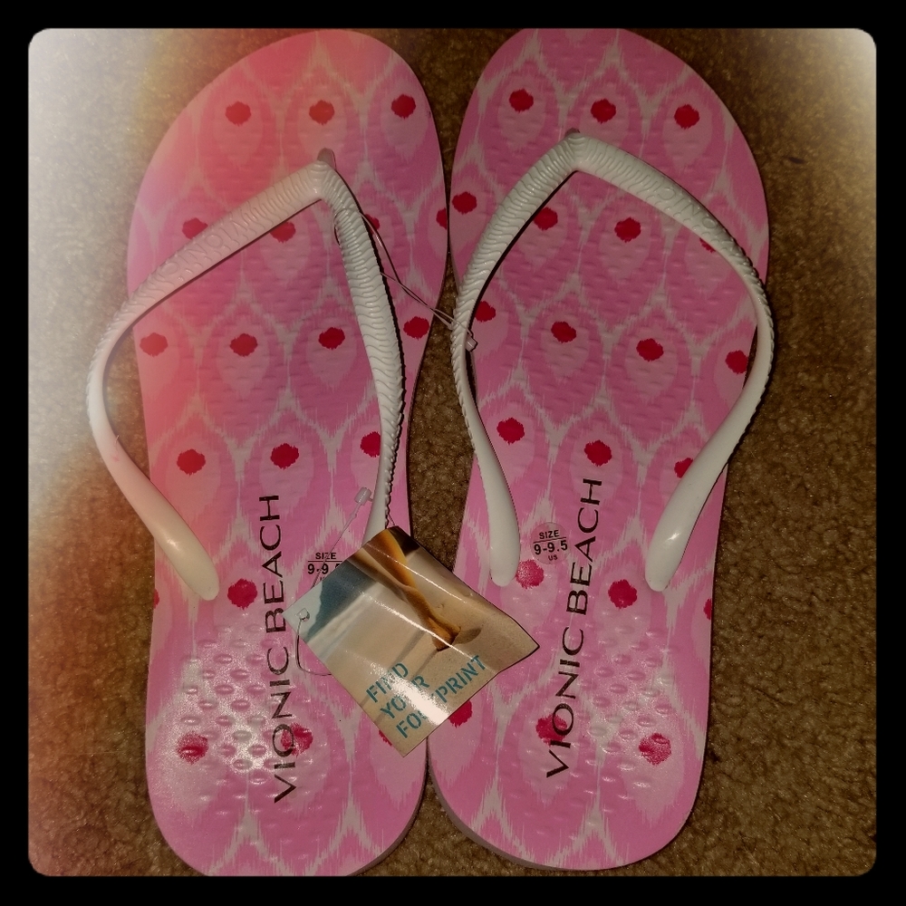 Vionic Beach Flip Flops